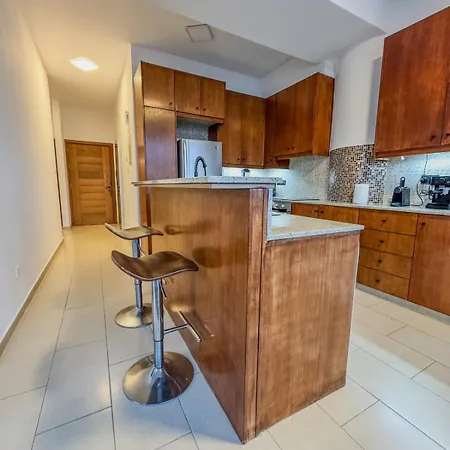 Seaview 3 Min Walk To