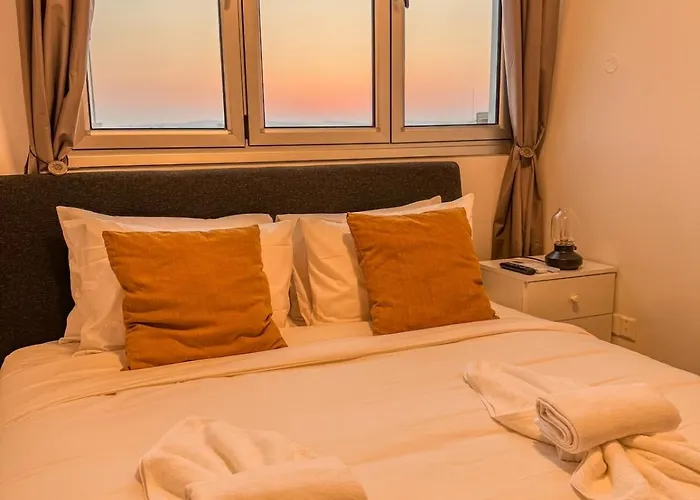 Seaview 3 Min Walk To Larnaca