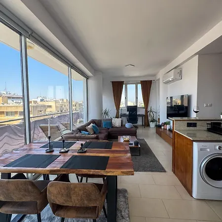 Seaview 3 Min Walk To Διαμέρισμα Λάρνακα