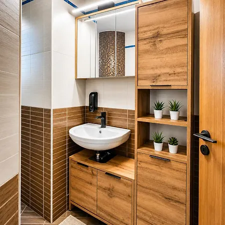 Апартаменти Seaview 3 Min Walk To *