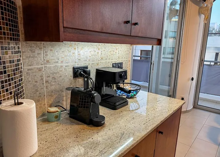 Seaview 3 Min Walk To Λάρνακα