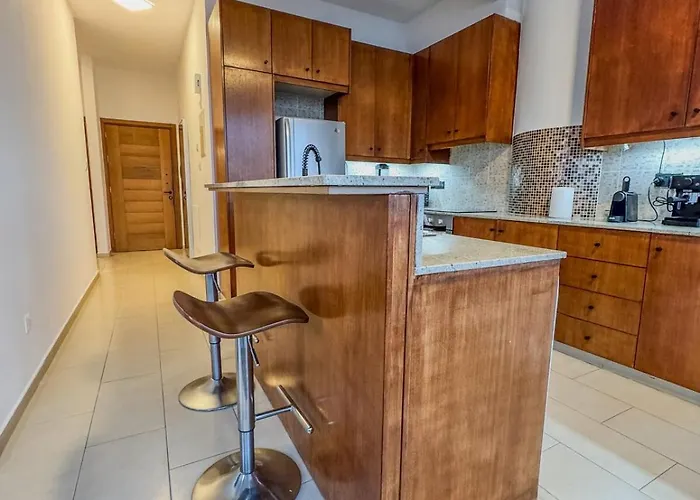 Seaview 3 Min Walk To